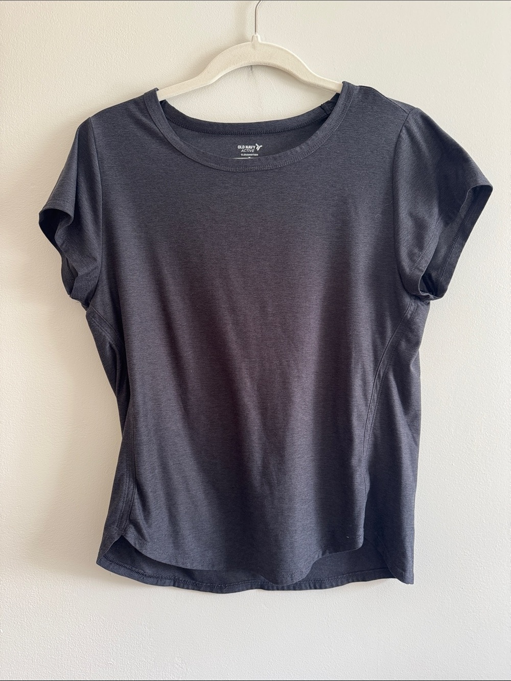 Old Navy Women's Dark Charcoal Short Sleeve Tee